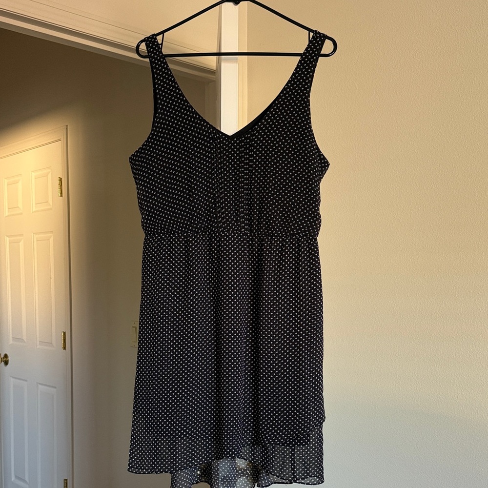 Smart Set Black and White Patterned Blouse